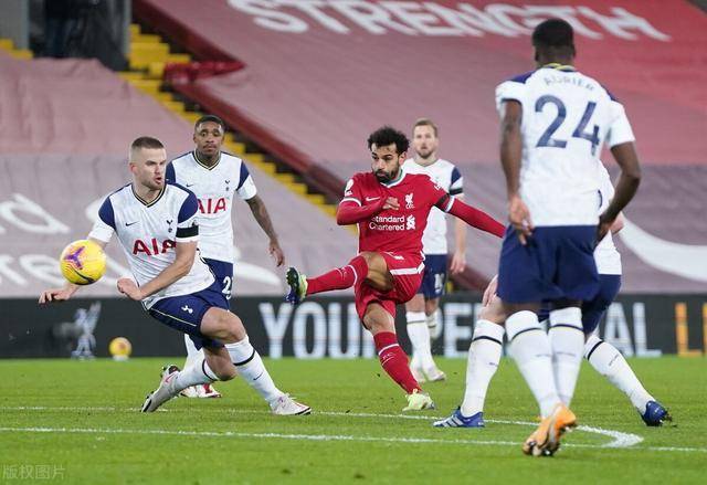  萨拉赫造点加绝杀，利物浦险胜热刺取三分  